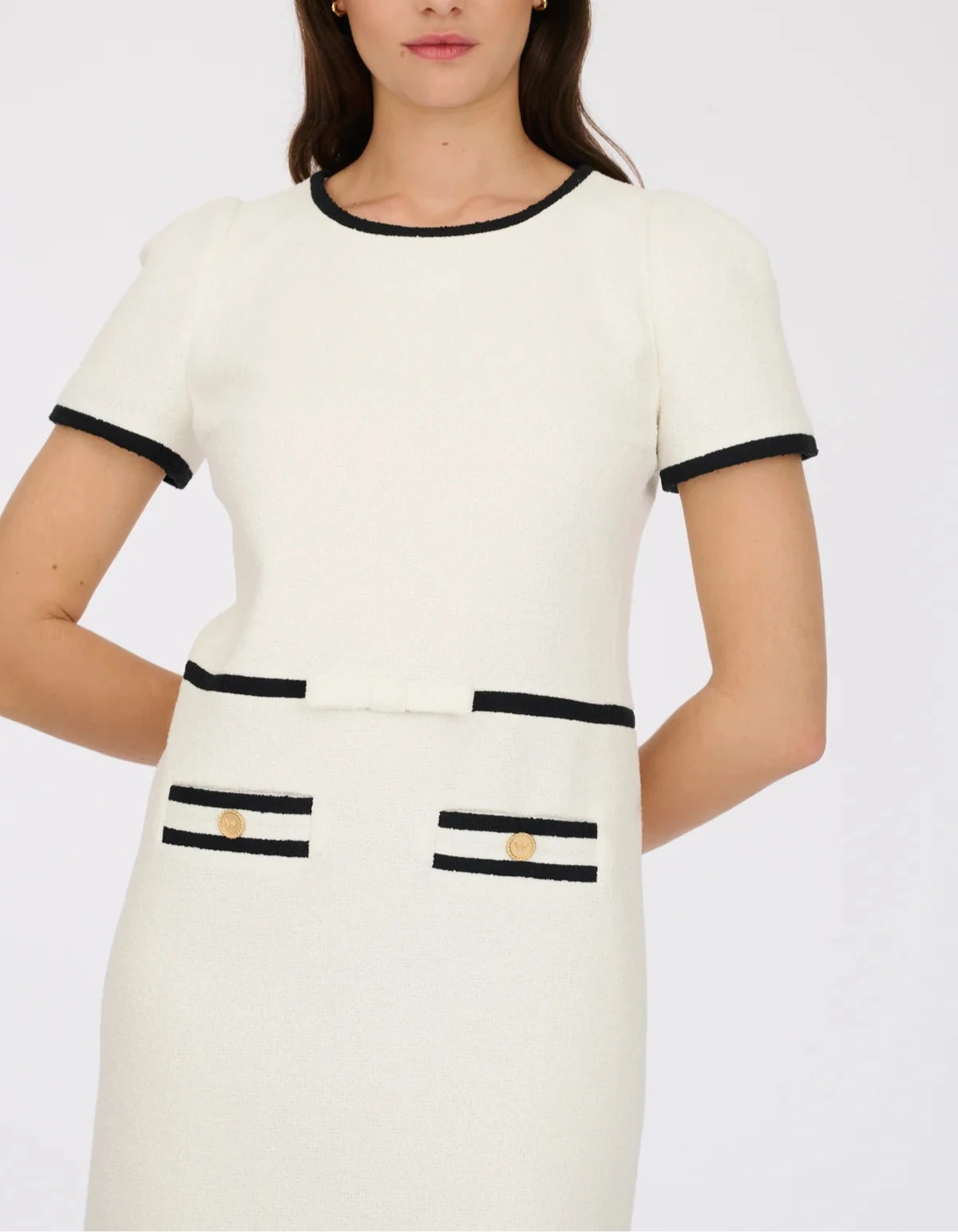 Weill Paris white short-sleeved bouclé knee-length dress featuring gold buttons