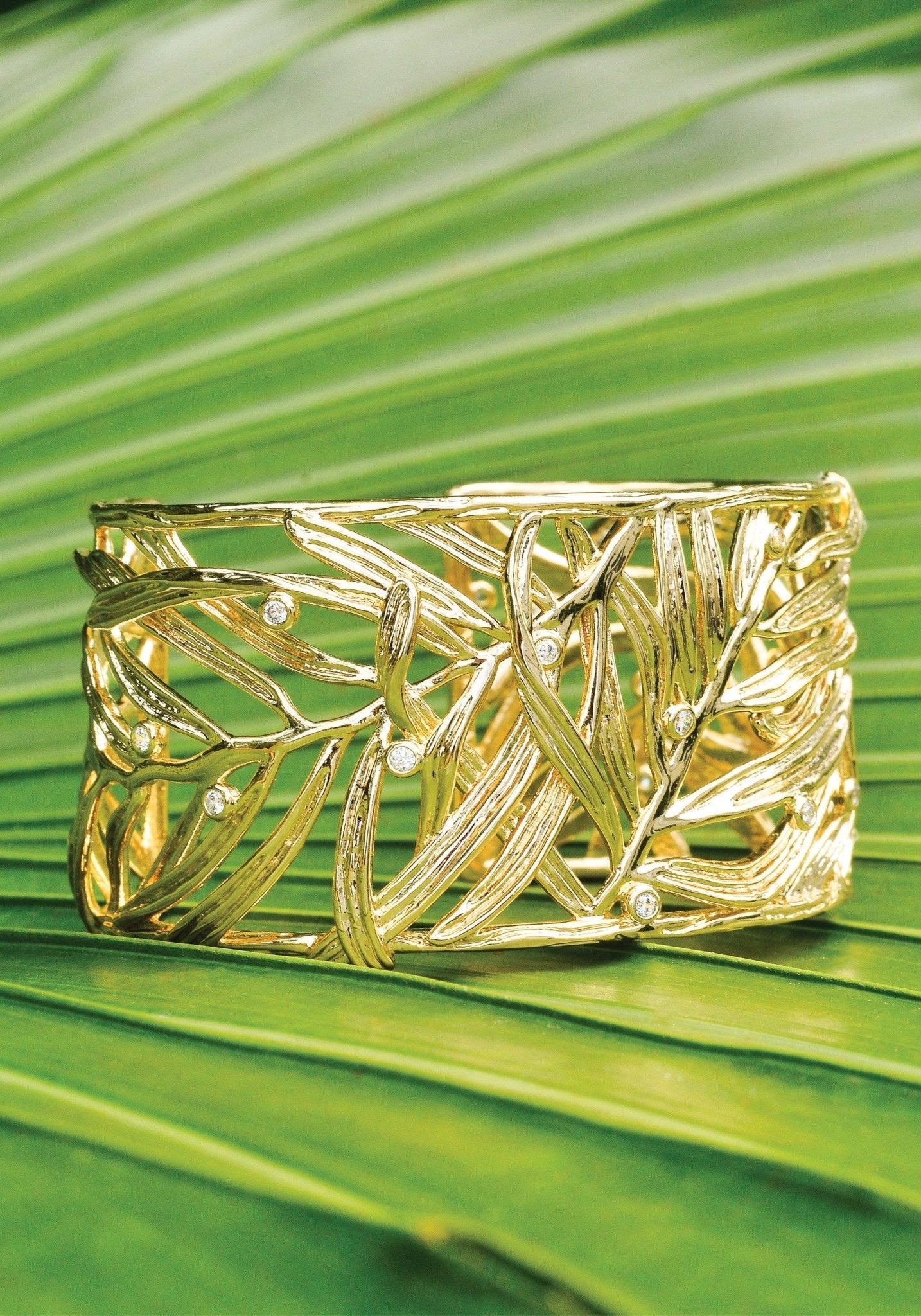 Palm Leaves Cuff - BTK COLLECTIONS