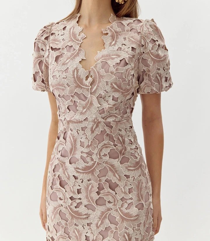 Chantelle Scalloped Lace Midi Dress - BTK COLLECTIONS