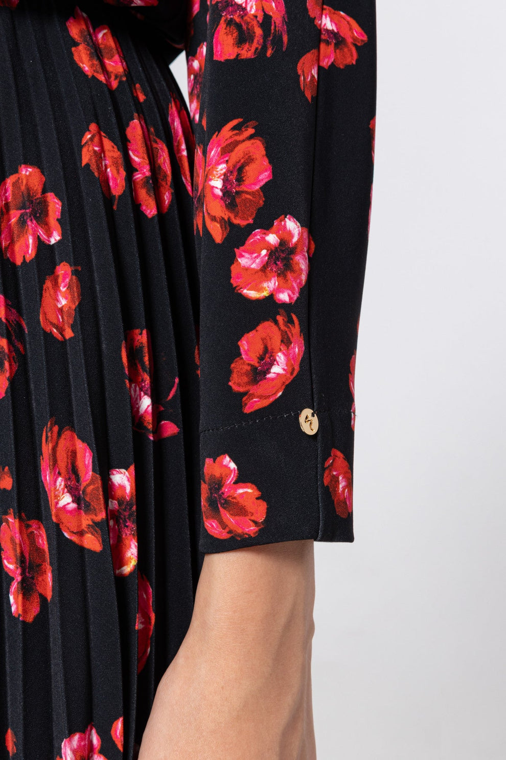Floral Printed Pleated Midi Dress - BTK COLLECTIONS