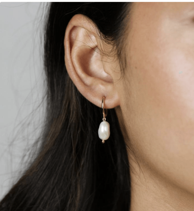 Emme Pearl Earrings - BTK COLLECTION