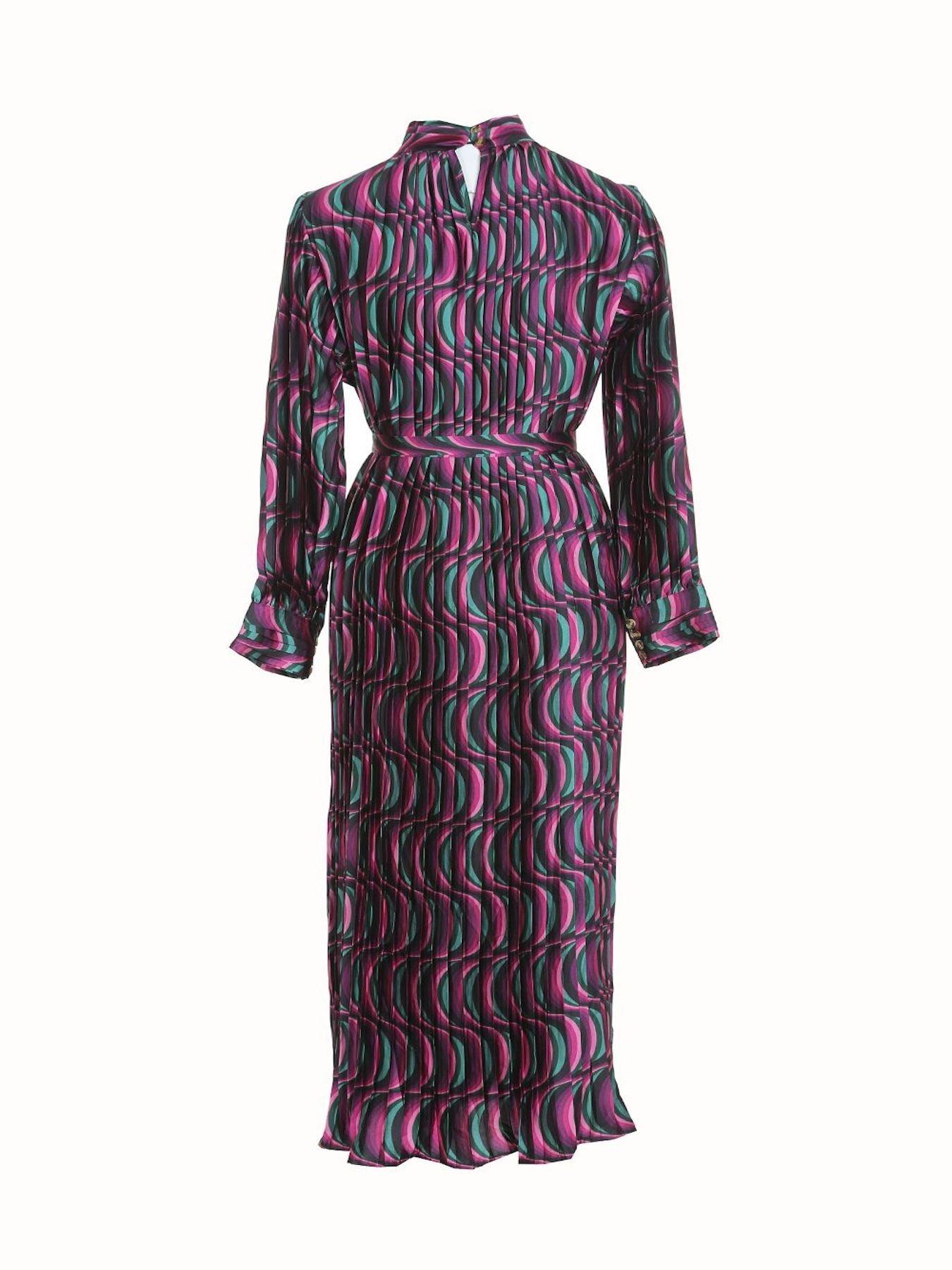 Multi Color Print Pleated Maxi Dress - BTK COLLECTION